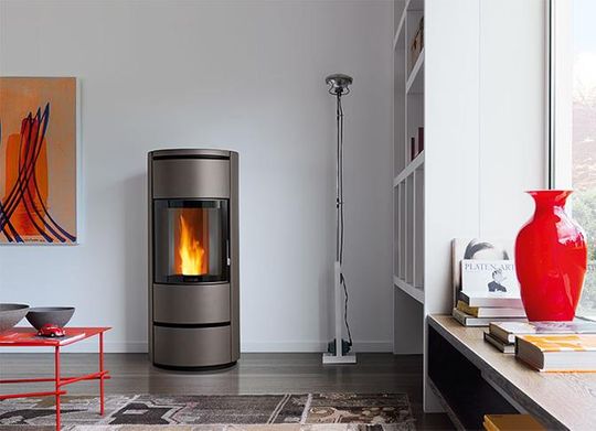 Piazzetta Pelletofen P943 M - Rehdener Ofenstube 